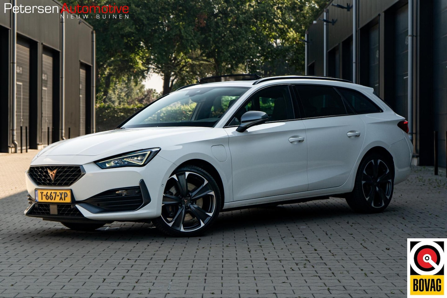 CUPRA Leon Sportstourer - 1.4 e-Hybrid VZ Copper *Pano* Vol* - AutoWereld.nl