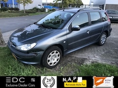Peugeot 206 SW - 1.4 - V E R K O C H T