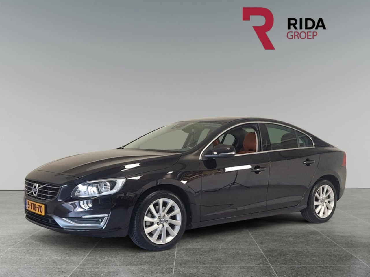 Volvo S60 - 1.6 T4 Summum|1e eigenaar|Lage Km stand|Dealer Onderhouden - AutoWereld.nl