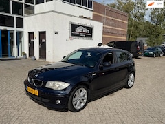 BMW 1-serie - 120i Anniversary - LEER - RIJDT EN SCHAKELT GOED