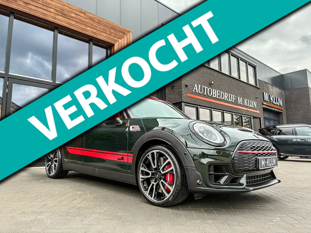 MINI Clubman - Mini 2.0 JCW ALL4 John Cooper Works f1 aut 306pk/Rebelgreen/Pano/Camera/19"Jcw - AutoWereld.nl