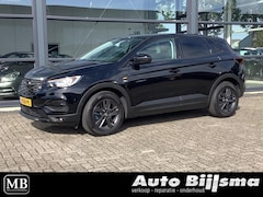 Opel Grandland X - 1.2 Turbo Innovation automaat, achteruitrijcamera, trekhaak,