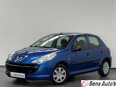 Peugeot 206 - 1.1 XR/ Airco/ 5 Deurs/ NW.Apk en Grotebeurt