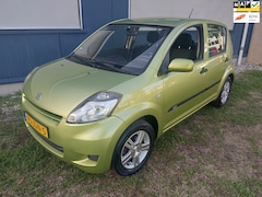 Daihatsu Sirion 2 - 1.0-12V Premium 2009