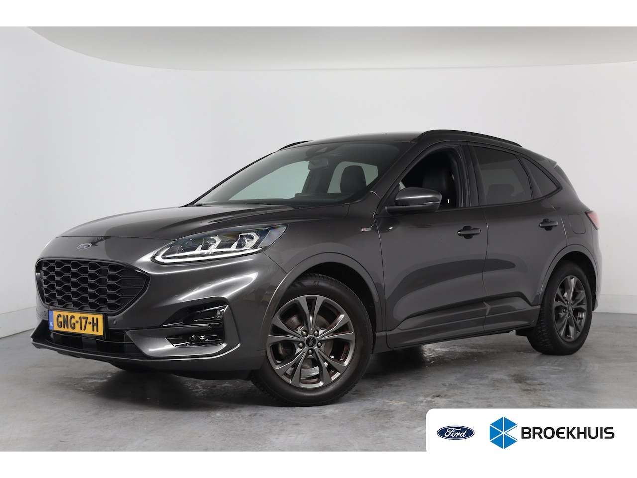 Ford Kuga - 1.5EB ST-Line X | Dealer Onderhouden! | Trekhaak | Winterpack | B&O | Clima | Camera | HUD - AutoWereld.nl