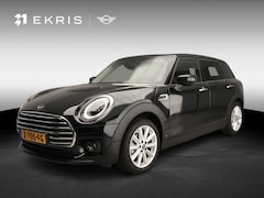 MINI Clubman - 1.5 Cooper | LED | Navigatie | Sportstoelen | Stoelverwarming | Chrome line | DAB | Alu 18
