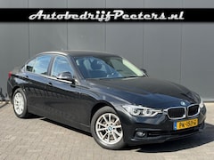 BMW 3-serie - 318i Aut. 2e eigenaar NL-auto LED Navi Cruise PDC