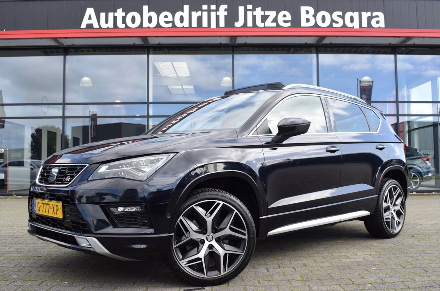 SEAT Ateca - 1.5 TSI FR Business Intense LED | Panoramadak | Virtual | Beats Audio | 360° Camera | Spor - AutoWereld.nl