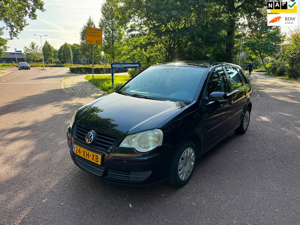 Volkswagen Polo - 1.4-16V Optive|Airco|APK|Centraal| - AutoWereld.nl