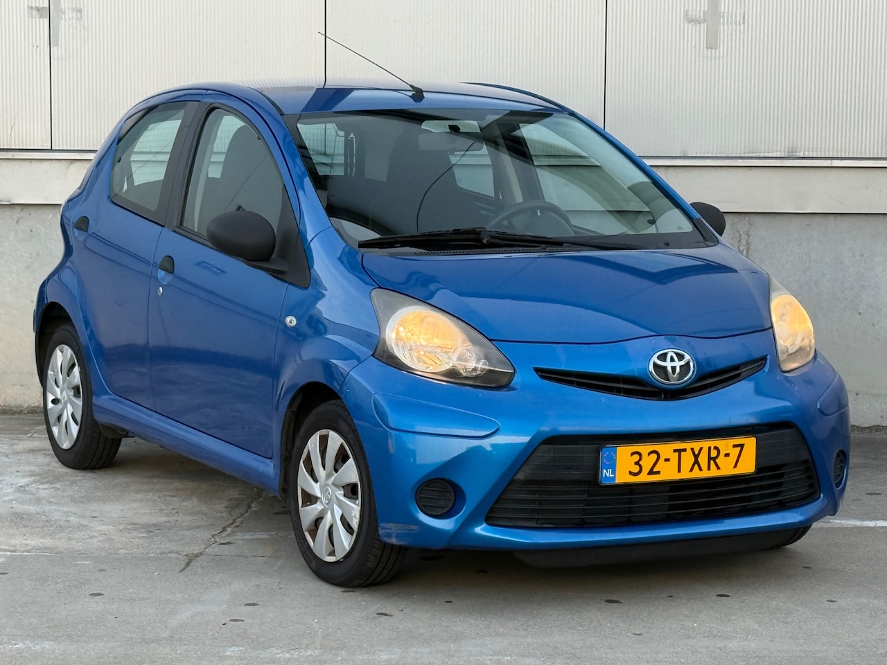 Toyota Aygo - 1.0 VVT-i Access / NAP / Vol Dealer onderhouden / 5 Deurs / Inruil mog. - AutoWereld.nl