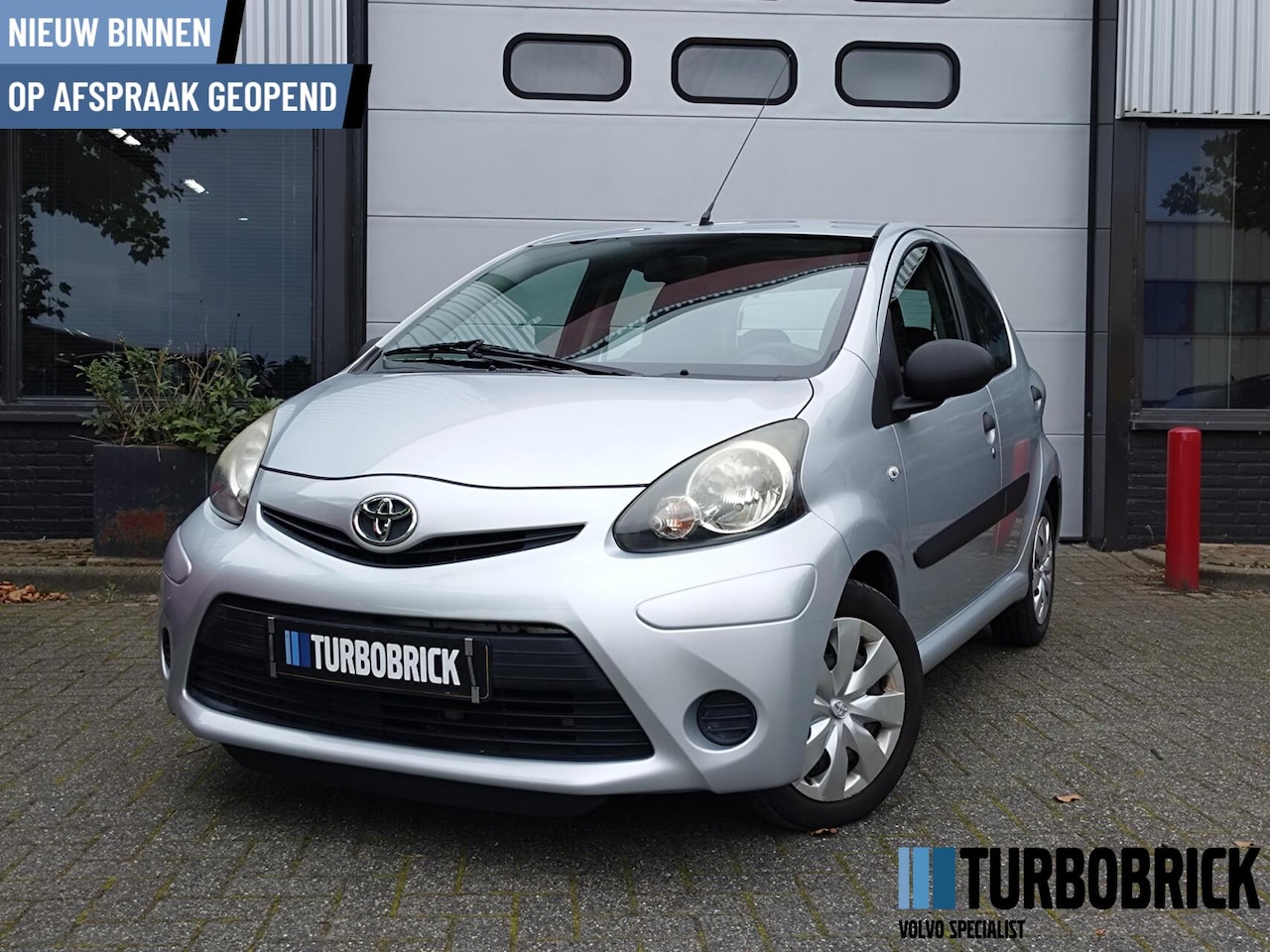 Toyota Aygo - 1.0 VVT-i Now | 5drs | Airco | nieuwe APK - AutoWereld.nl