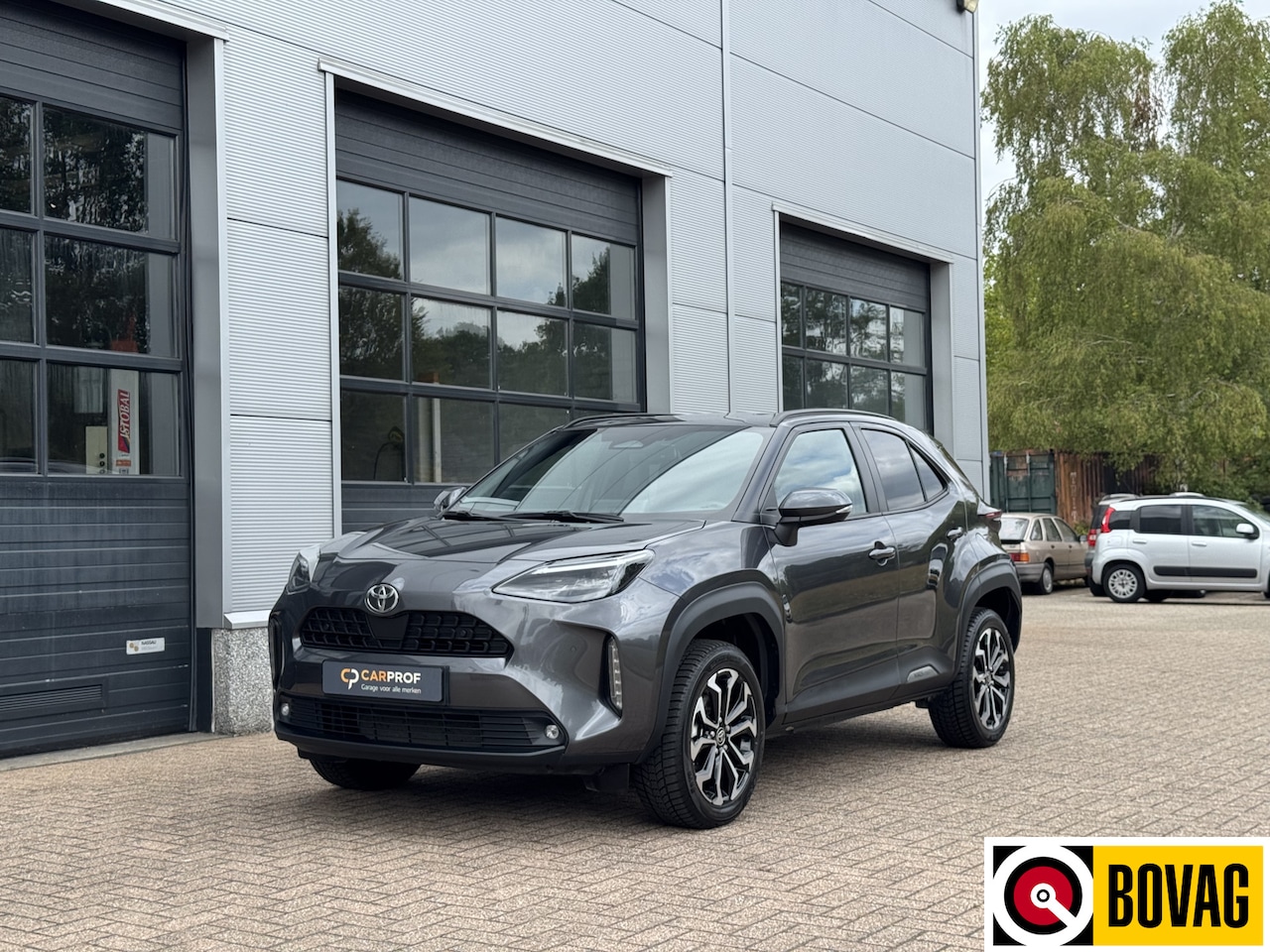 Toyota Yaris Cross - 1.5 Hybrid 115 Dynamic Rijklaar incl. 12 maanden BOVAG-garantie | Camera | Stoelverwarming - AutoWereld.nl