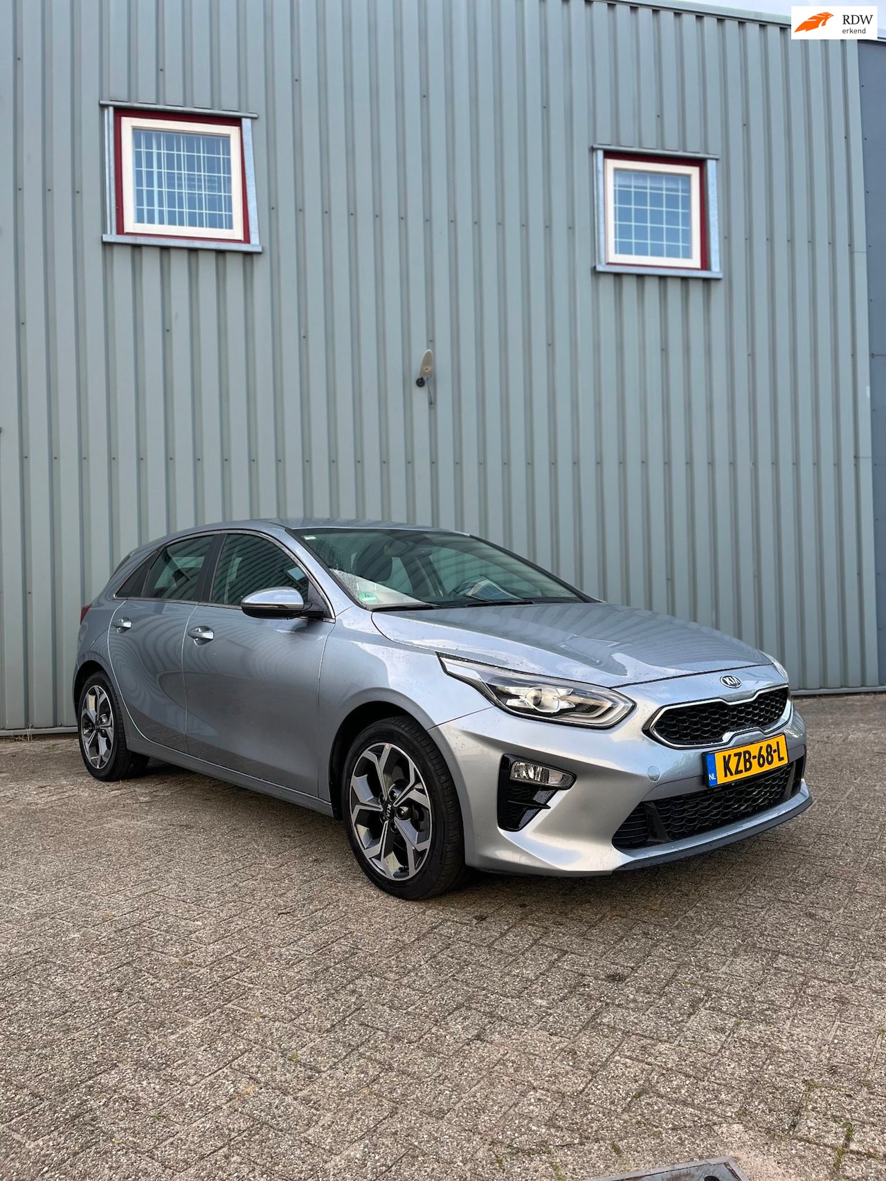 Kia Cee'd - Ceed 1.4 T-GDi GT-PlusLine/eerste eigenaar/dealer onderhouden - AutoWereld.nl