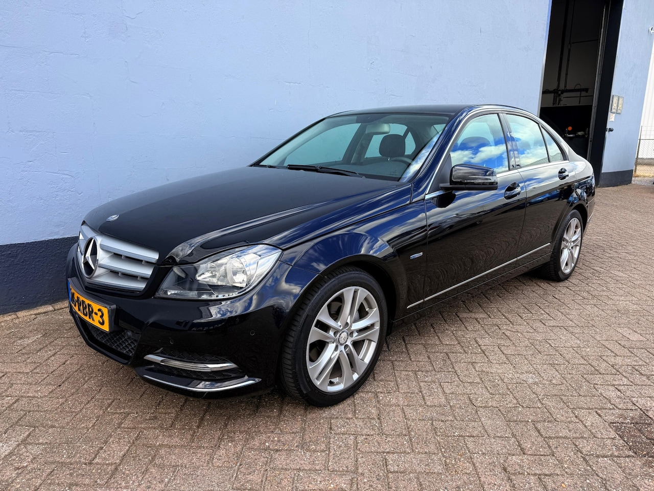Mercedes-Benz C-klasse - 180 Business Class Avantgarde - Leder - Climate - AutoWereld.nl