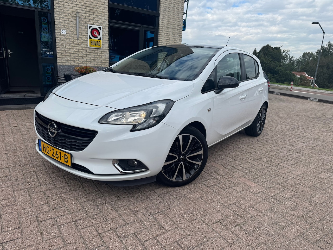 Opel Corsa - 1.0 Turbo Color Edition-trekhaak-zuinig rijden - AutoWereld.nl