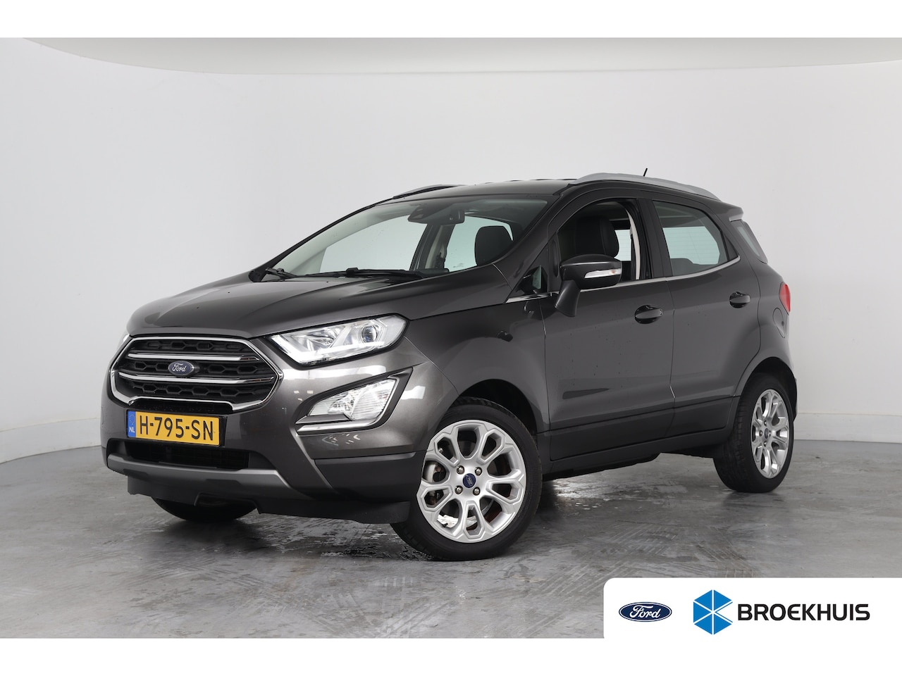 Ford EcoSport - 1.0 EcoBoost Titanium | 1e Eigenaar! | Navi By App | Clima | Half Leder | Parkeersensoren - AutoWereld.nl
