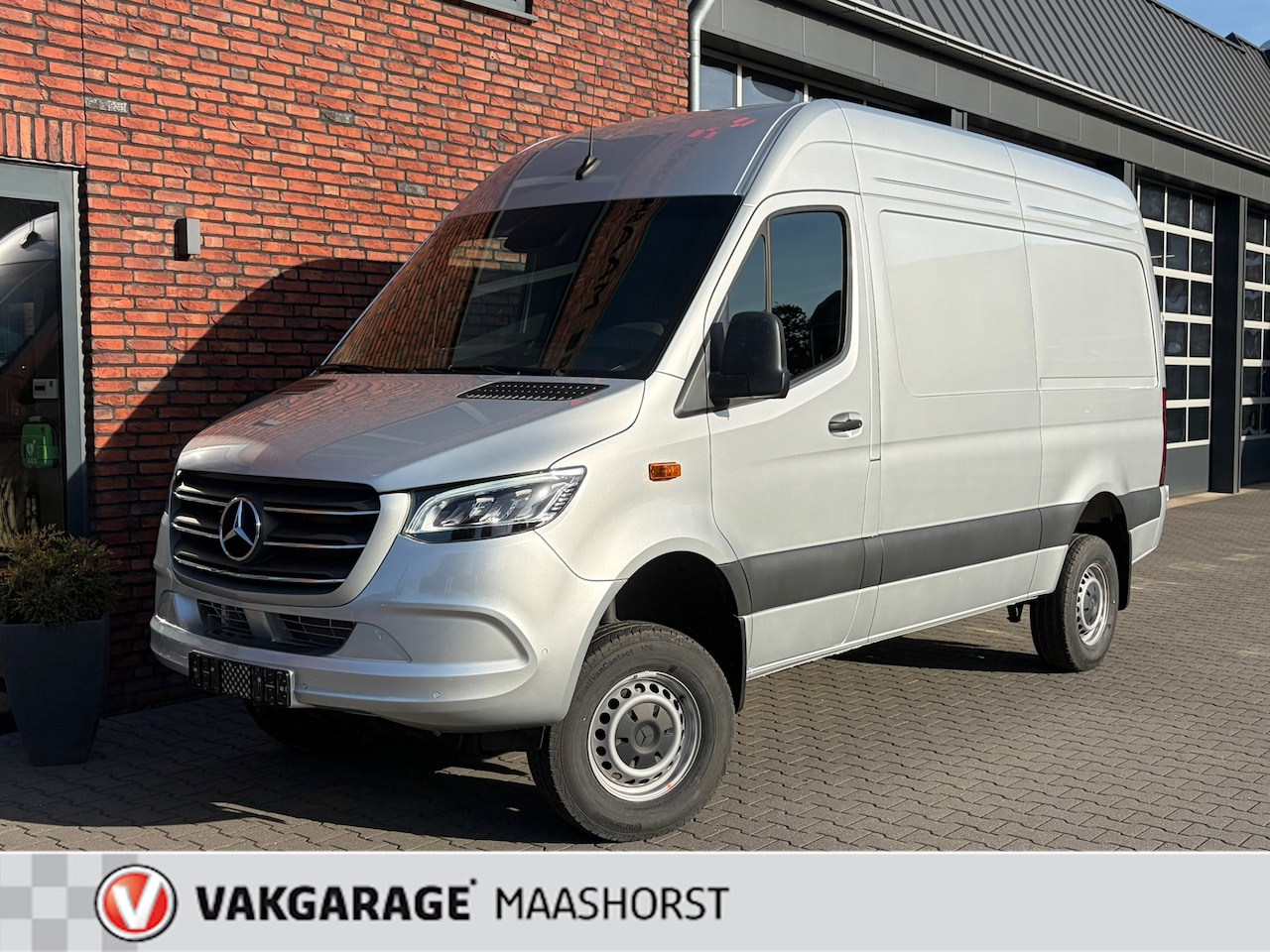 Mercedes-Benz Sprinter - 319 1.9 CDI L2 Select HD 2800Kg Trek. Automaat/AchteruitrijCam./PDC/LED/DAB/Airco/Cruise/T - AutoWereld.nl