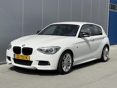 BMW 1-serie - 116i M-Pakket - Xenon - Navi - PDC - NW ketting