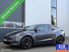Tesla Model Y - SR 2023 Trekhaak | Performance look | SOH 93%