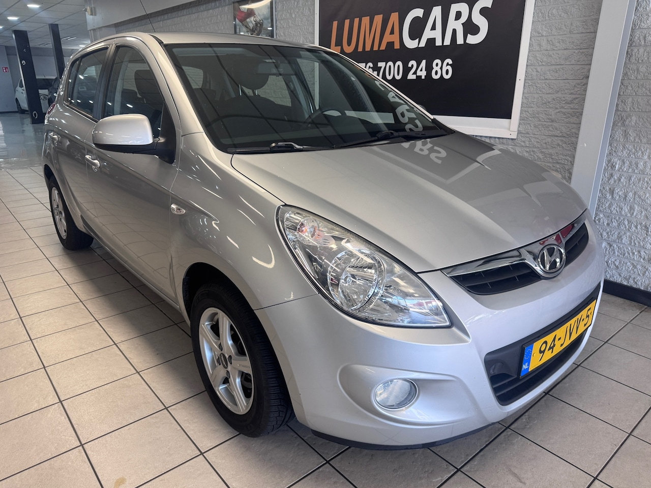 Hyundai i20 - 1.4i DynamicVersion | NW APK | Automaat |59K NAP - AutoWereld.nl
