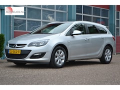 Opel Astra Sports Tourer - 1.4 Turbo Edition