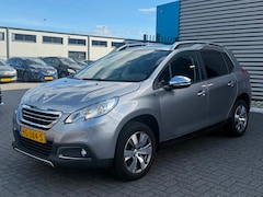 Peugeot 2008 - 1.2 PureTech Style
