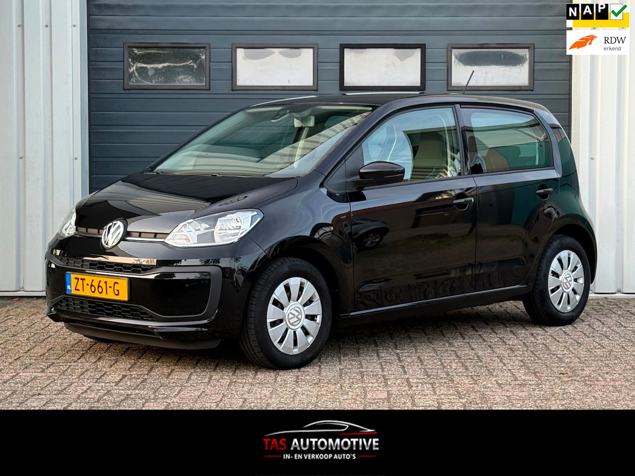 Volkswagen Up! - 1.0 BMT move up! 5-deurs 2e EIG / AIRCO - AutoWereld.nl