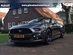 Ford Mustang Convertible - 5.0 GT| Handgeschakeld | NW Model | Uniek | Stoelverwarming/verkoeling | Xenon| Led. Dashb