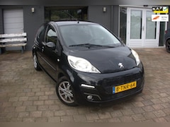 Peugeot 107 - 1.0 -Full option-Dealer onderhouden-APK-nieuwe banden