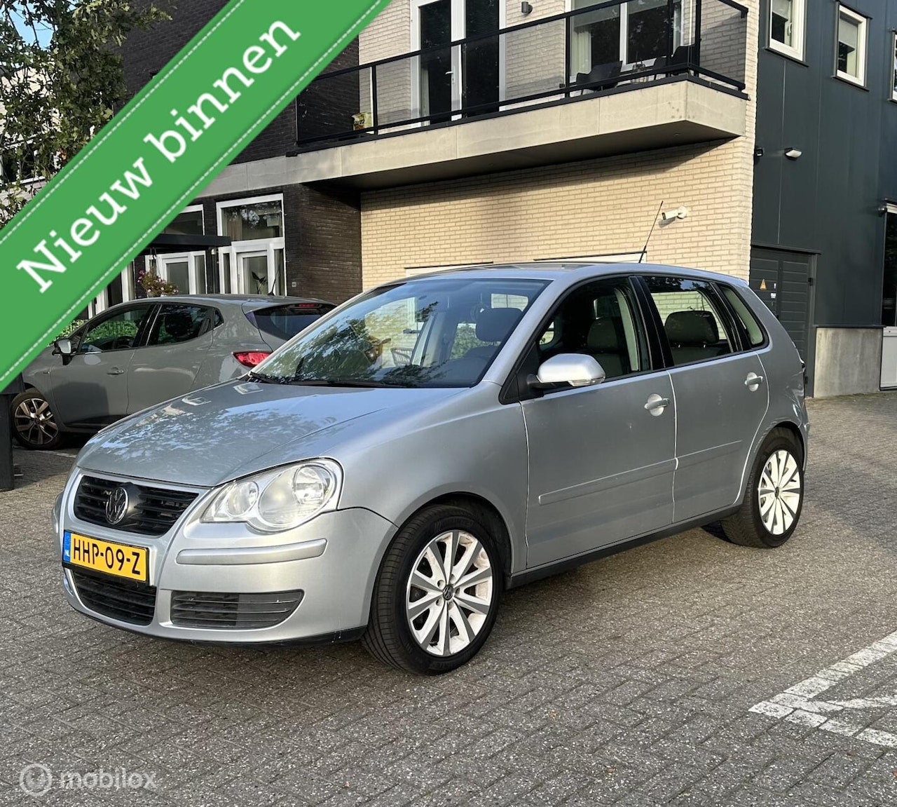 Volkswagen Polo - 1.4-16V Sportline|Carplay|Lm velgen|Airco|5d - AutoWereld.nl