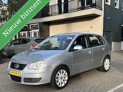 Volkswagen Polo - 1.4-16V Sportline|Carplay|Lm velgen|Airco|5d