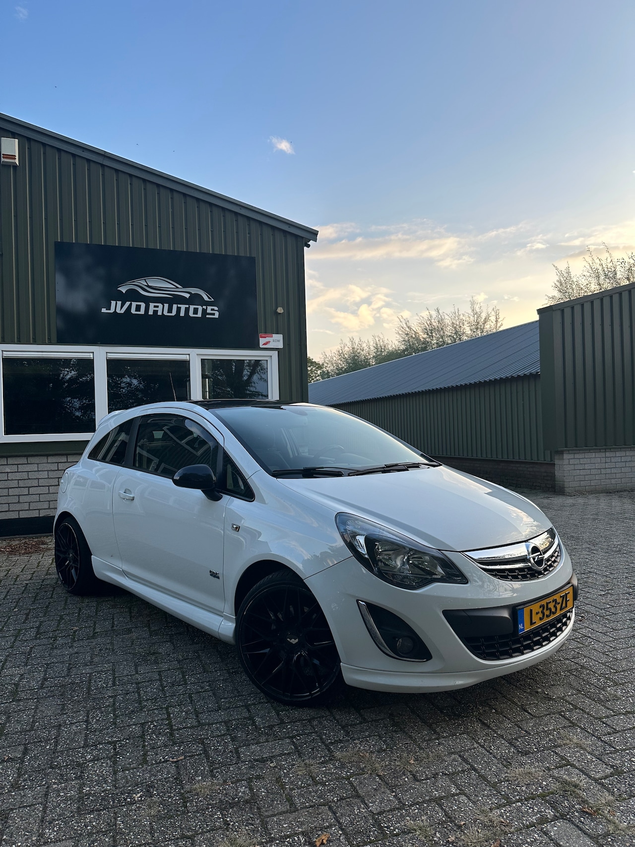 Opel Corsa - 1.4 Turbo Cosmo - AutoWereld.nl