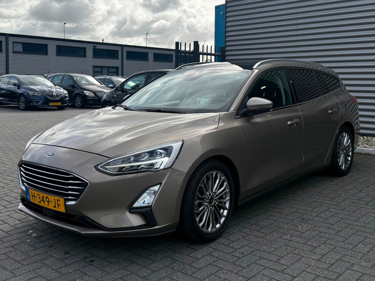 Ford Focus Wagon - 1.0 EcoBoost Titanium Business | FULL OPTION - AutoWereld.nl