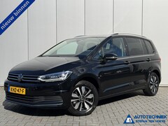 Volkswagen Touran - 1.5 TSI Goal 7 persoons Carplay Elektrische klep Trekhaak Automa