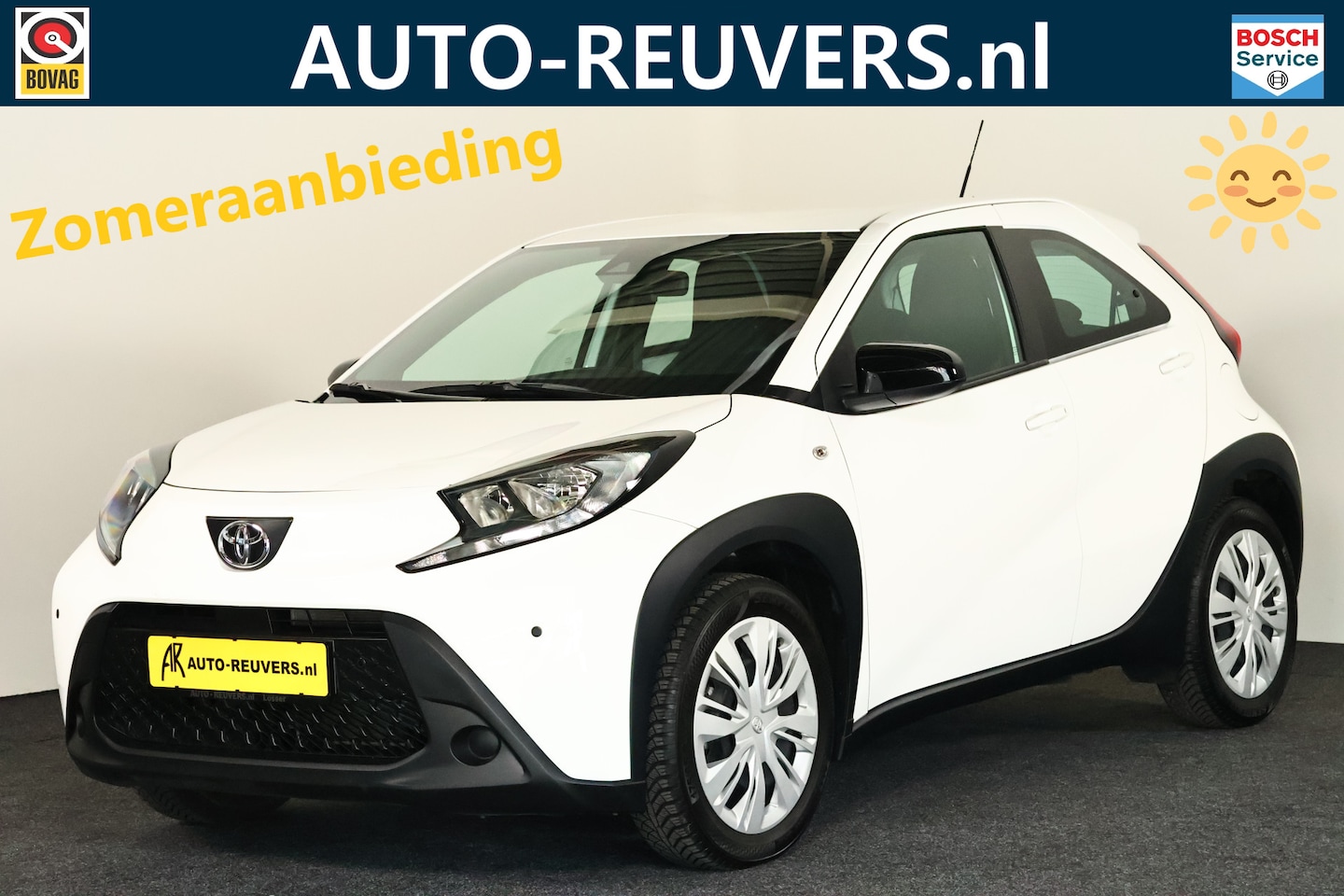 Toyota Aygo X - 1.0 VVT-i S-CVT Play / Automaat / CarPlay / ACC / Camera - AutoWereld.nl