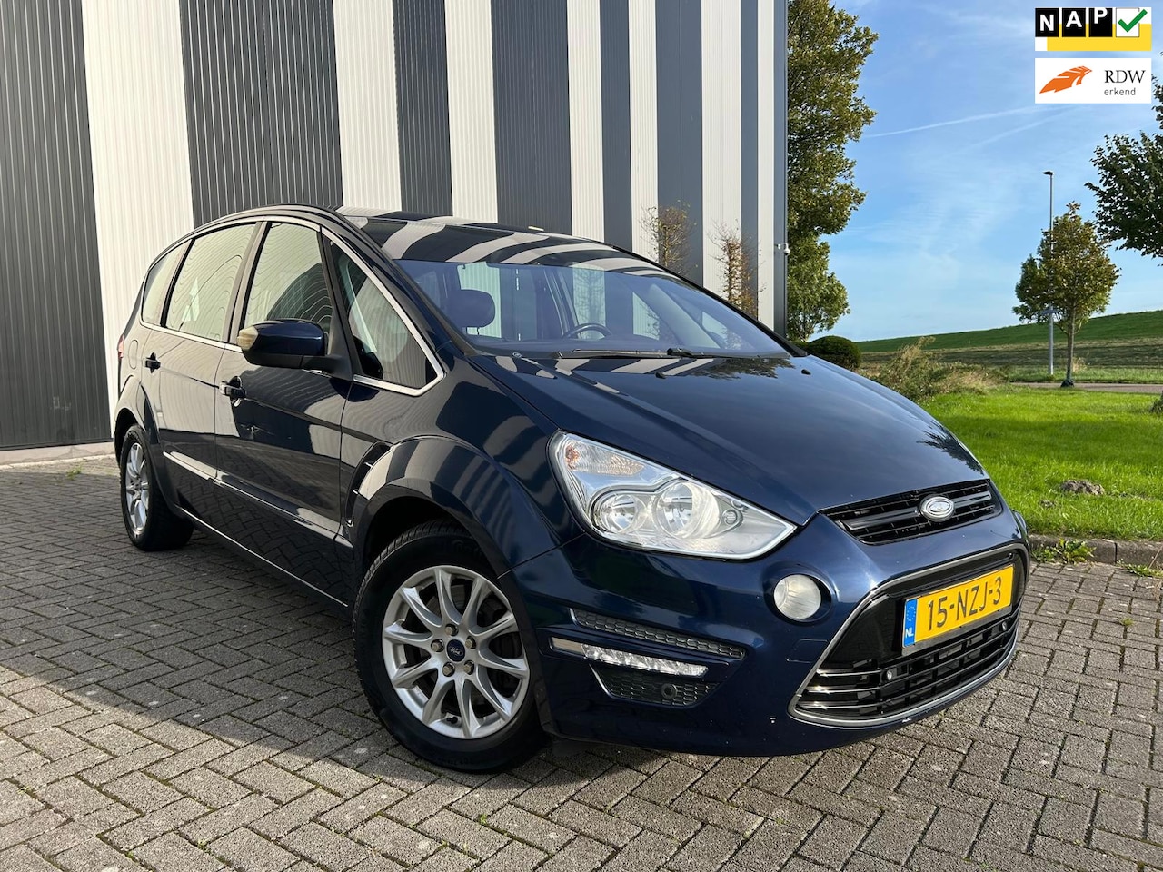 Ford S-Max - 2.0 EcoBoost Titanium Automaat-Keyless-Clima-Navi-Pdc-Trekhaak - AutoWereld.nl