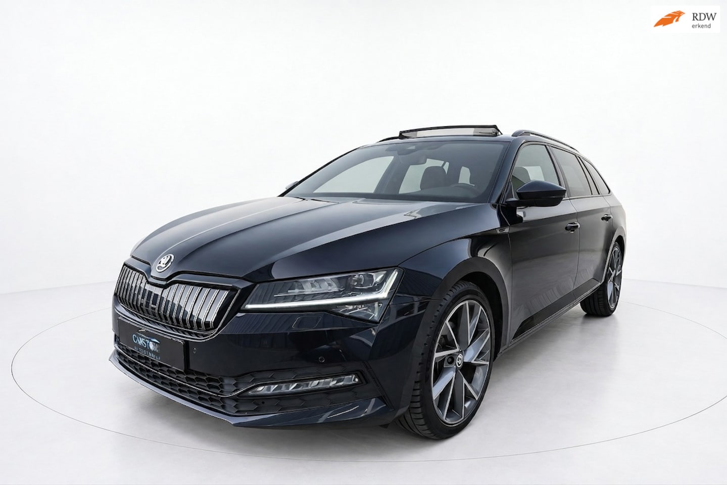 Skoda Superb Combi - 1.4 TSI iV Sportline Business PANO VIRTUAL - AutoWereld.nl