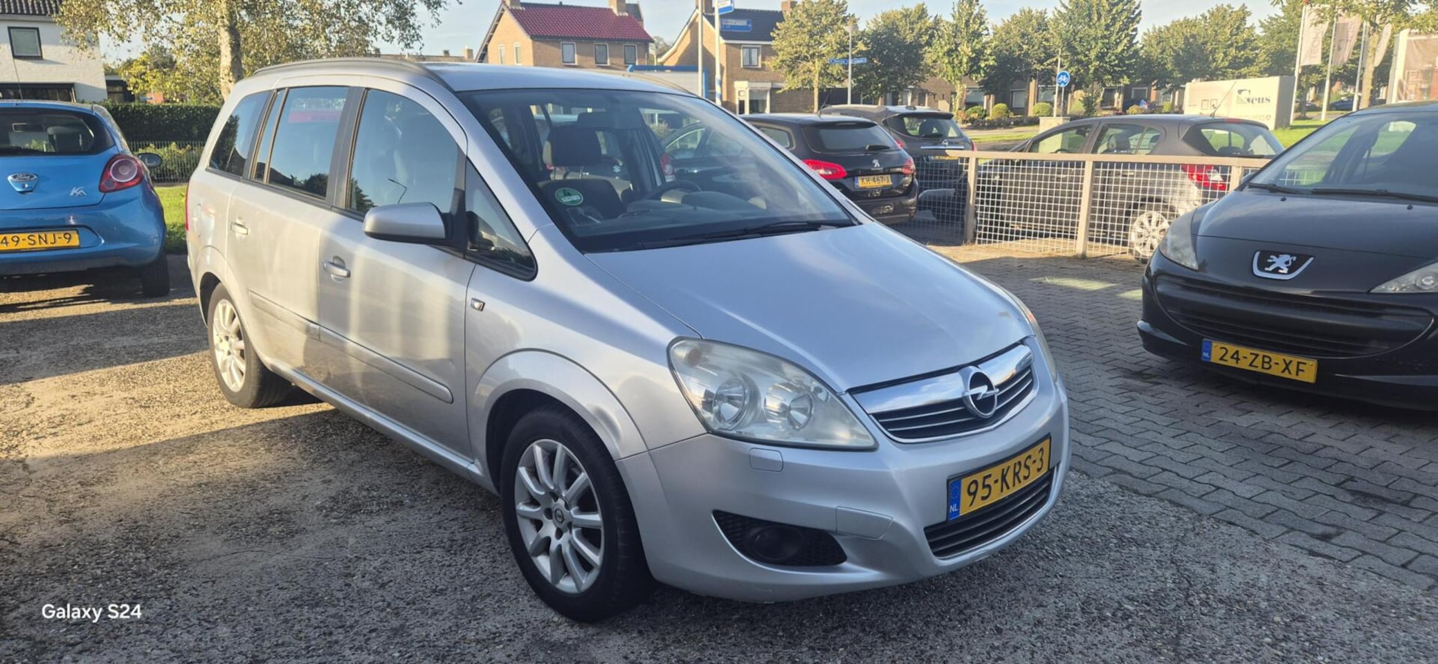 Opel Zafira - 1.8 Business - AutoWereld.nl