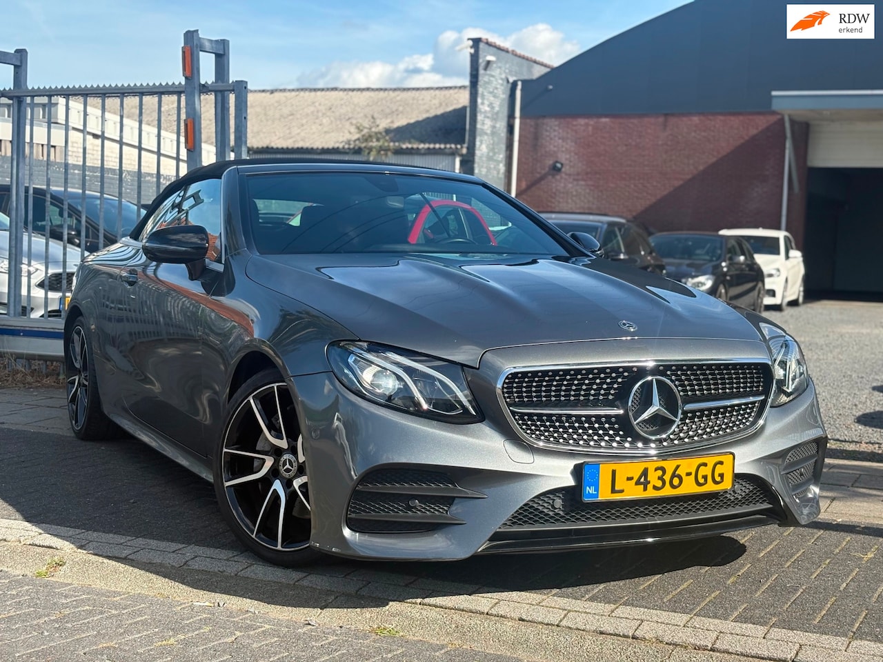 Mercedes-Benz E-klasse Cabrio - 200 AMG Line | LED | 19” LMV | Sfeerverlichting | - AutoWereld.nl