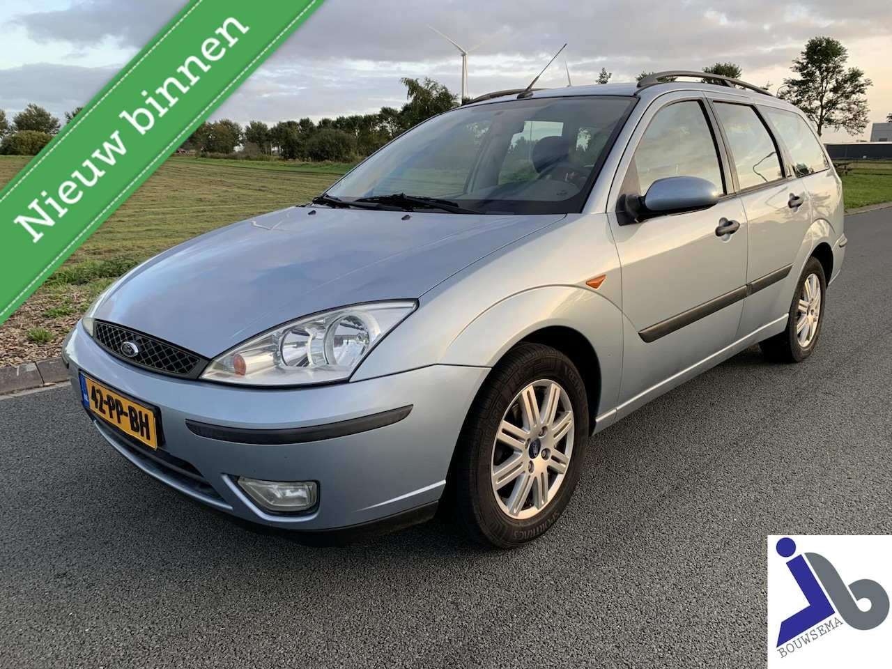 Ford Focus Wagon - 1.6 Futura Automaat,Leer,navi,Clima,NL,2e eigenaar 1.6-16V Futura - AutoWereld.nl