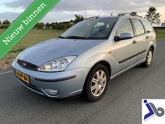 Ford Focus Wagon - 1.6 Futura Automaat, Leer, navi, Clima, NL, 2e eigenaar 1.6-16V Futura