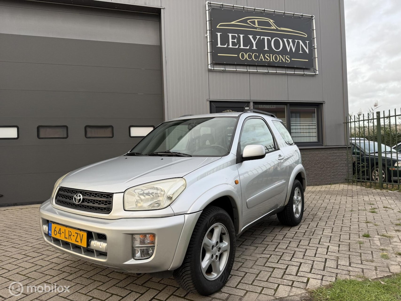 Toyota RAV4 - 2.0-16V VVT-i Sol | Automaat | Cruise | 4x4 | - AutoWereld.nl