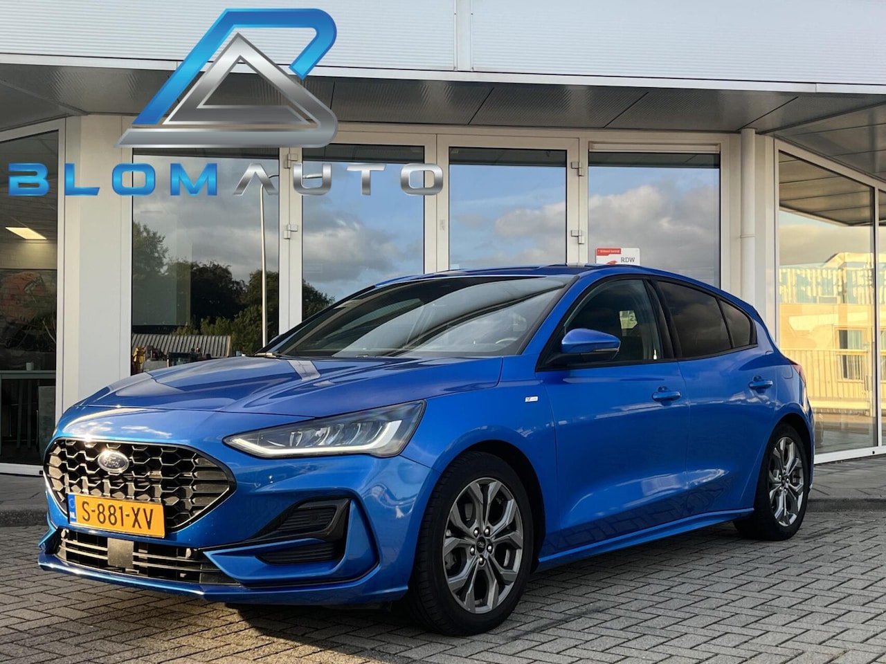 Ford Focus - EcoBoost Hybrid ST Line GROOTSCHERM+NL AUTO+LED - AutoWereld.nl
