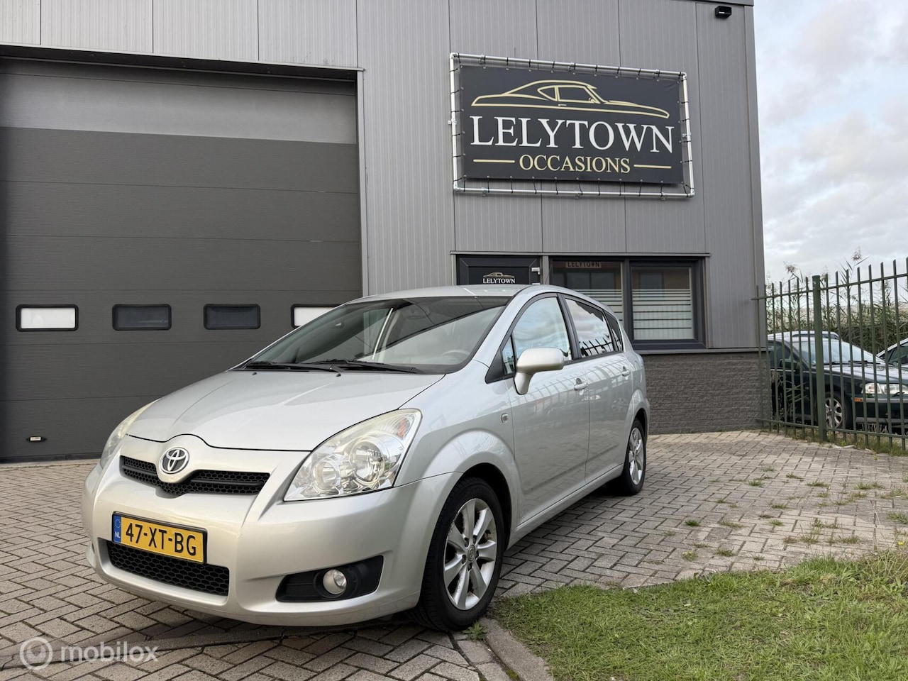 Toyota Verso - 1.8 VVT-i 7p. | Dealer onderh | 1ste Eig| Leder - AutoWereld.nl