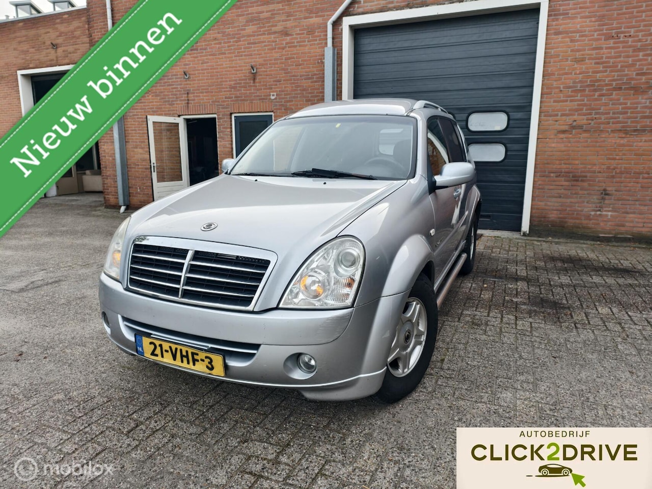 SsangYong Rexton - RX 270 Xdi Dynamic High Roof grijs kenteken - AutoWereld.nl