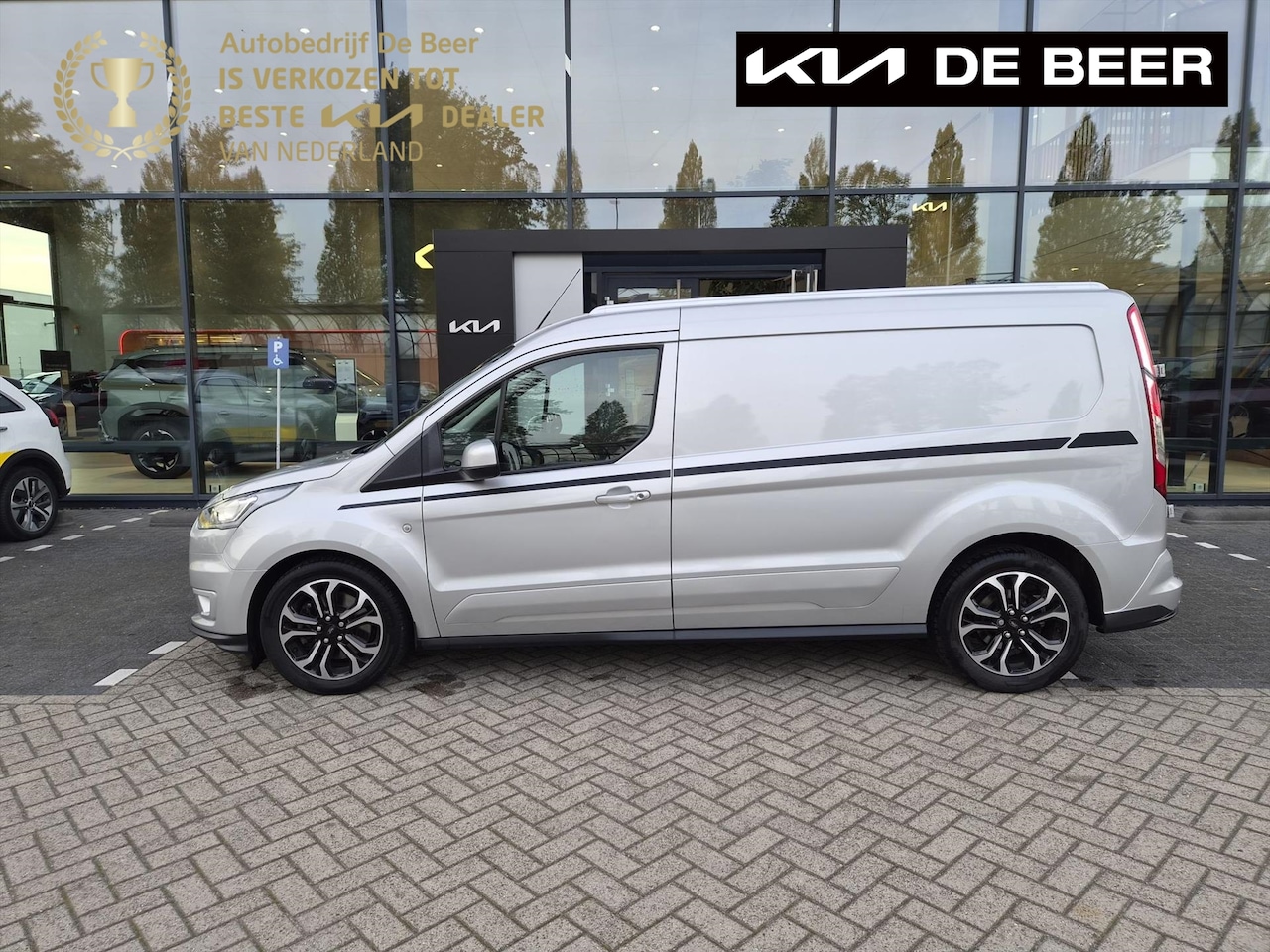 Ford Transit Connect - L2 1.5 EcoBlue 100pk Automaat Sport Navi/Clima/ Stoelv - AutoWereld.nl
