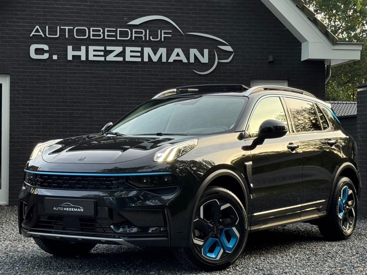 Lynk & Co 01 - 1.5 1e eigenaar BTW DEALEROH NIEUWSTAAT PANORAMADAK INFINTY ADAP CRUISE - AutoWereld.nl