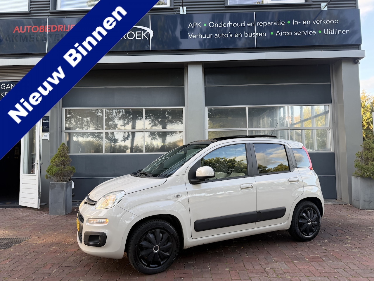 Fiat Panda - 0.9 TwinAir Lounge Schuifdak Automaat Bj 2016 Km 148.298 Nap Hoge Zit - AutoWereld.nl