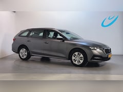 Skoda Octavia Combi - 1.0 e-TSI DSG Business Edition Navigatie Parkeersensoren Virtual Cockpit DAB+