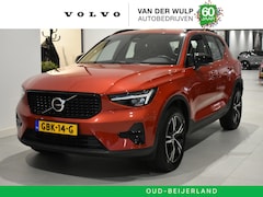Volvo XC40 - B4 197pk Plus Dark | Trekhaak | Verwarmde Voorruit | ACC
